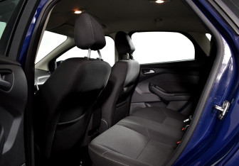 Подержанный автомобиль Ford Focus Hatchback 2017 года (12 фото)