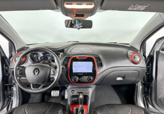Подержанный автомобиль Renault Kaptur 2018 года (12 фото)