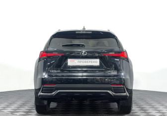 Подержанный автомобиль Lexus NX 2021 года (6 фото)