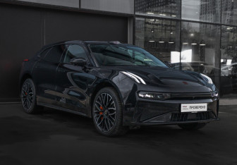 Подержанный автомобиль Zeekr 001 2024 года (3 фото)