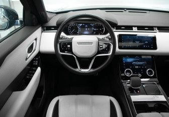 Подержанный автомобиль Land Rover Range Rover Velar 2022 года (9 фото)