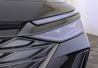 Подержанный автомобиль Chery Arrizo 8 2024 года (11 фото)