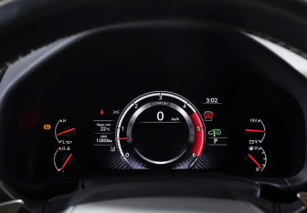 Подержанный автомобиль Lexus LX 2025 года (14 фото)