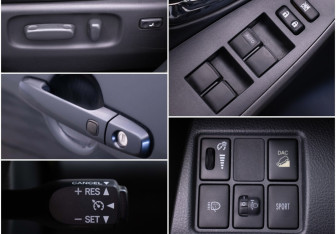 Подержанный автомобиль Toyota RAV4 2012 года (16 фото)