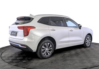 Подержанный автомобиль Haval Jolion 2023 года (5 фото)
