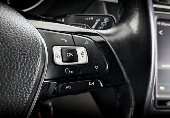 Подержанный автомобиль Volkswagen Tiguan 2017 года (28 фото)