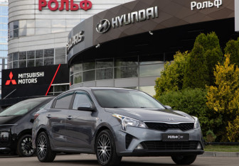 Подержанный автомобиль Kia Rio Sedan 2020 года (2 фото)