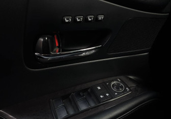 Подержанный автомобиль Lexus RX 2015 года (35 фото)