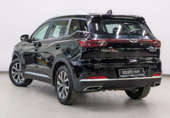 Подержанный автомобиль Chery Tiggo 7 Pro 2022 года (7 фото)