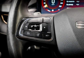 Подержанный автомобиль Exeed LX 2022 года (25 фото)