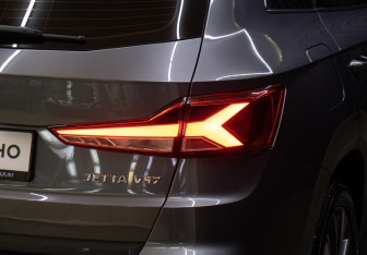 Подержанный автомобиль Jetta VS7 2023 года (25 фото)