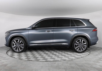 Подержанный автомобиль Geely Monjaro 2024 года (8 фото)