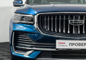 Подержанный автомобиль Geely Monjaro 2023 года (24 фото)