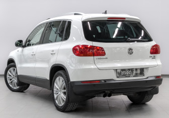 Подержанный автомобиль Volkswagen Tiguan 2013 года (7 фото)