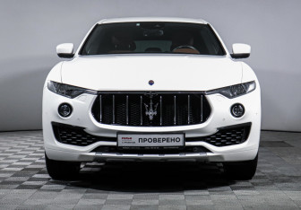 Подержанный автомобиль Maserati Levante 2018 года (2 фото)