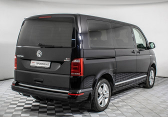 Подержанный автомобиль Volkswagen Multivan 2017 года (5 фото)