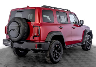 Новый Tank 300 2026 (2 фото)