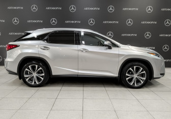Подержанный автомобиль Lexus RX 2016 года (4 фото)