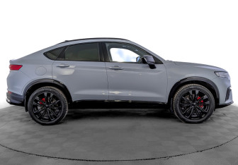 Подержанный автомобиль Geely Tugella 2024 года (4 фото)