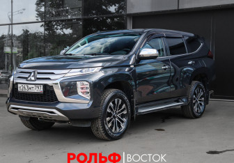 Подержанный автомобиль Mitsubishi Montero Sport 2021 года (1 фото)