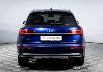 Подержанный автомобиль Audi Q5 2020 года (6 фото)
