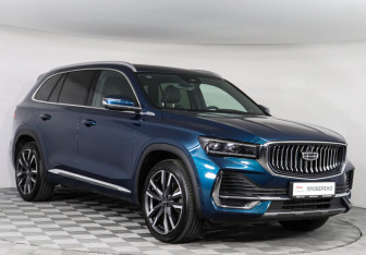 Подержанный автомобиль Geely Monjaro 2023 года (3 фото)