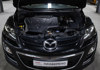 Подержанный автомобиль Mazda CX-7 2011 года (9 фото)