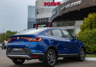 Подержанный автомобиль Renault Arkana 2021 года (4 фото)