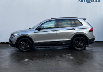 Подержанный автомобиль Volkswagen Tiguan 2021 года (8 фото)