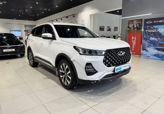 Подержанный автомобиль Chery Tiggo 7 Pro 2023 года (3 фото)