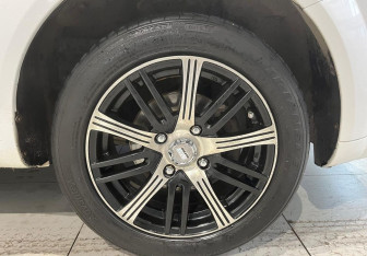 Подержанный автомобиль Chevrolet Lacetti Sedan 2010 года (10 фото)