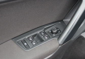 Подержанный автомобиль Volkswagen Tiguan 2019 года (11 фото)