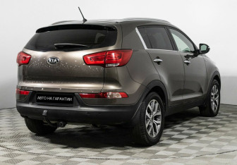 Подержанный автомобиль Kia Sportage 2015 года (5 фото)