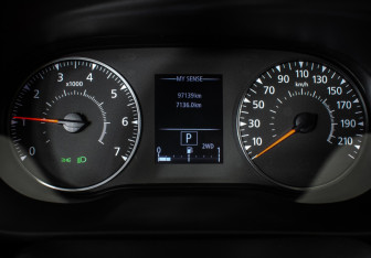 Подержанный автомобиль Renault Arkana 2021 года (12 фото)