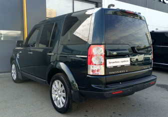 Подержанный автомобиль Land Rover Discovery 2013 года (7 фото)