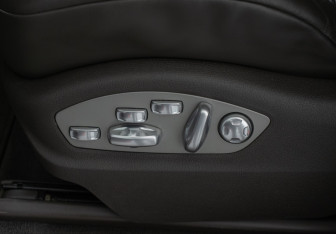 Подержанный автомобиль Porsche Macan 2019 года (9 фото)