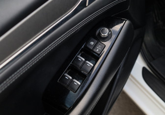 Подержанный автомобиль Mazda 6 Sedan 2021 года (13 фото)