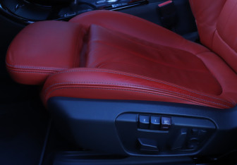 Подержанный автомобиль BMW X2 2019 года (18 фото)