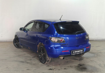 Подержанный автомобиль Mazda 3 Hatchback 2007 года (6 фото)