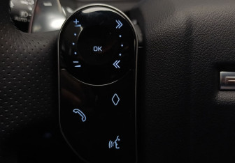 Подержанный автомобиль Land Rover Range Rover Velar 2019 года (23 фото)