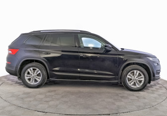 Подержанный автомобиль Skoda Kodiaq 2021 года (4 фото)