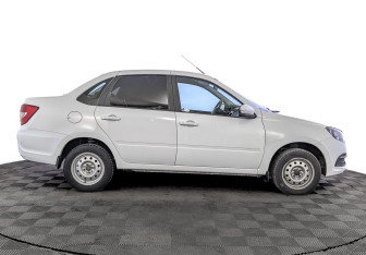 Подержанный автомобиль LADA (ВАЗ) Granta Sedan 2024 года (4 фото)