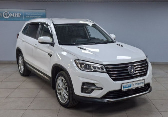 Подержанный автомобиль Changan CS75 2022 года (3 фото)