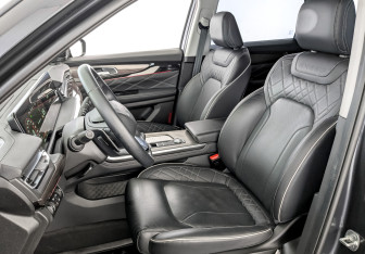 Подержанный автомобиль Exeed VX 2023 года (20 фото)