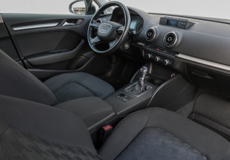 Подержанный автомобиль Audi A3 Sedan 2014 года (9 фото)