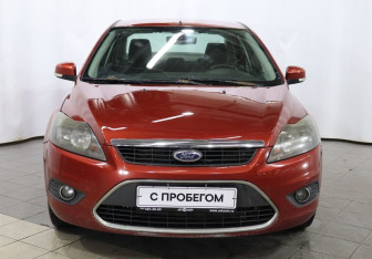 Подержанный автомобиль Ford Focus Sedan 2009 года (2 фото)