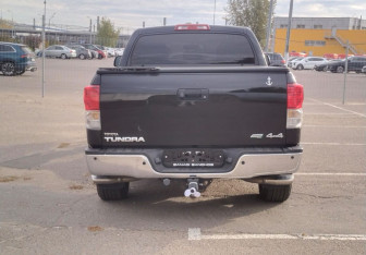 Подержанный автомобиль Toyota Tundra 2013 года (6 фото)