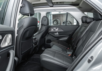 Новый Mercedes-Benz GLE 2025 (21 фото)