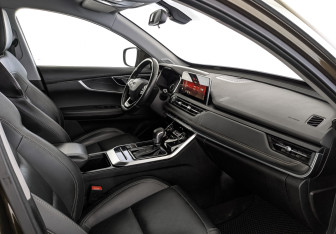 Подержанный автомобиль Chery Tiggo 8 2020 года (13 фото)