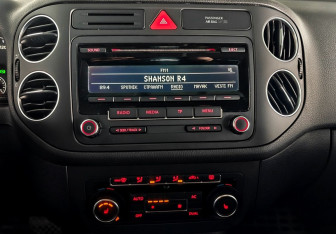 Подержанный автомобиль Volkswagen Golf Plus 2011 года (13 фото)